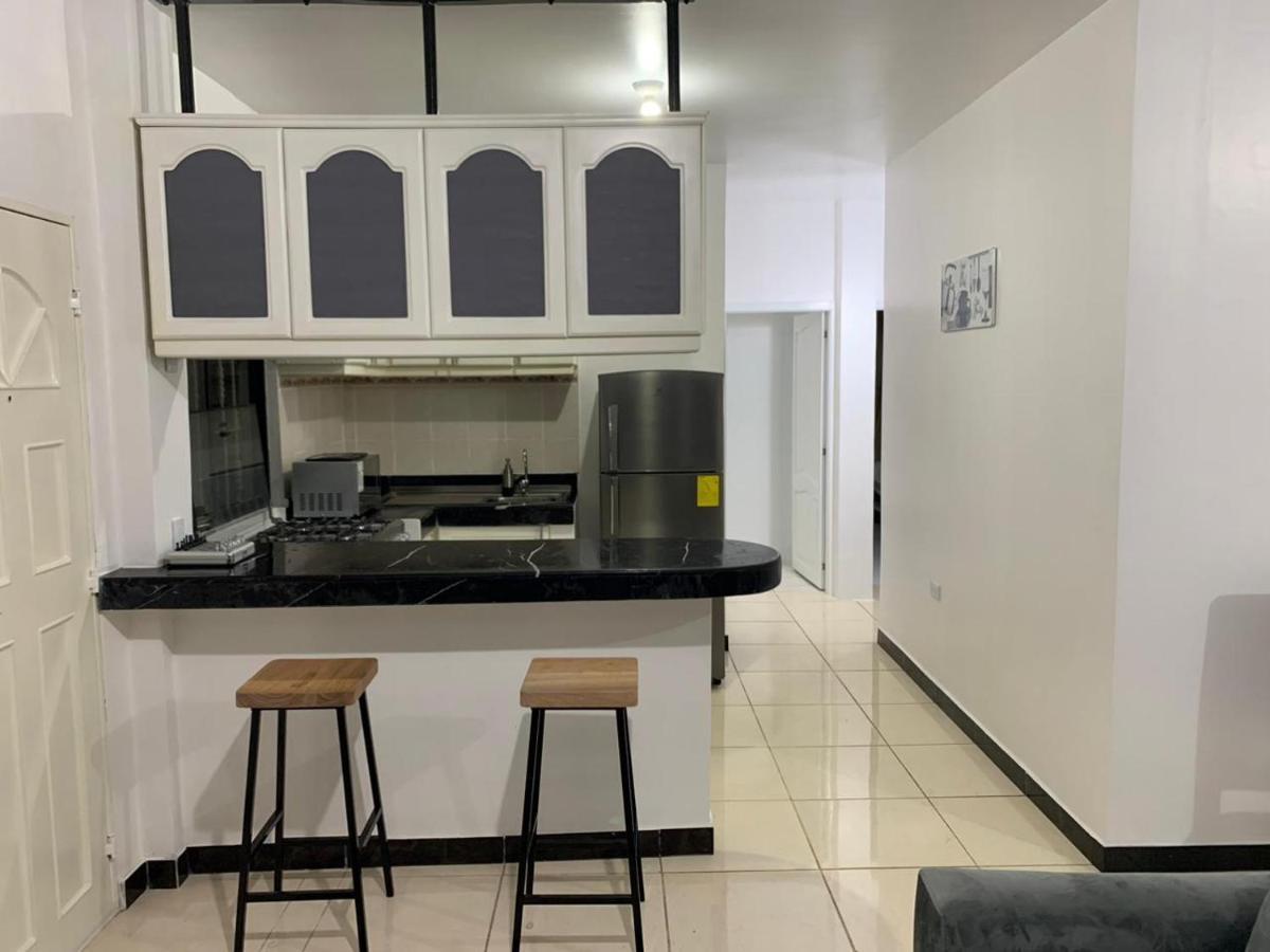Comfortable 3-Bedroom Apartment, Close To The American Consulate 瓜亚基尔 外观 照片